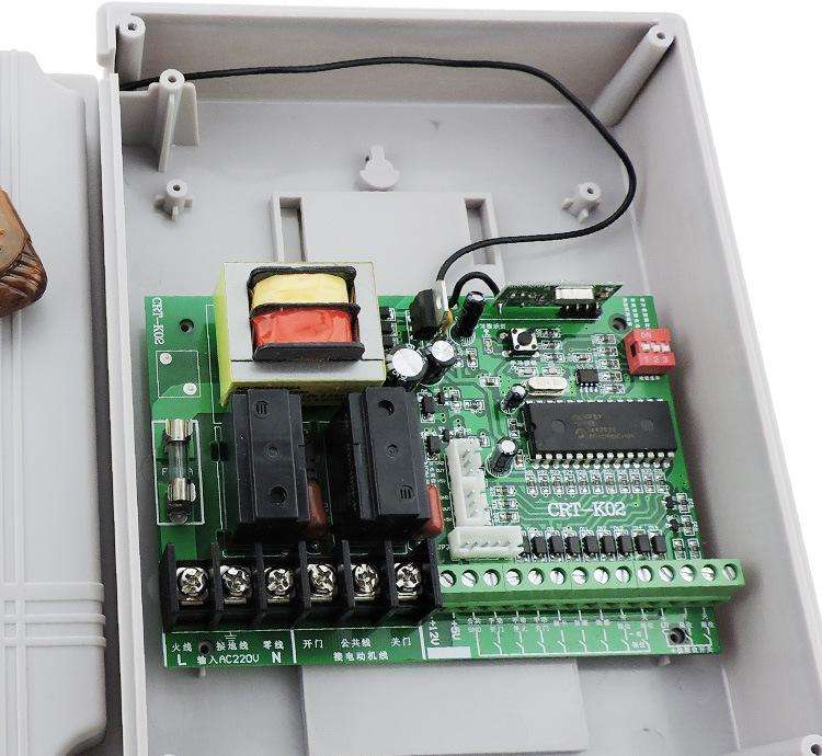 电动伸缩门控制箱安装在什么位置合适？
